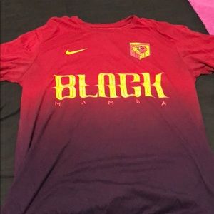 Nike Kobe Bryant Shirt Size Large